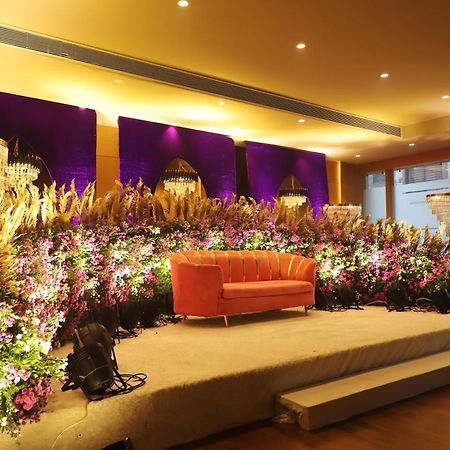 Alba Inn, Vijay Nagar Indore Extérieur photo
