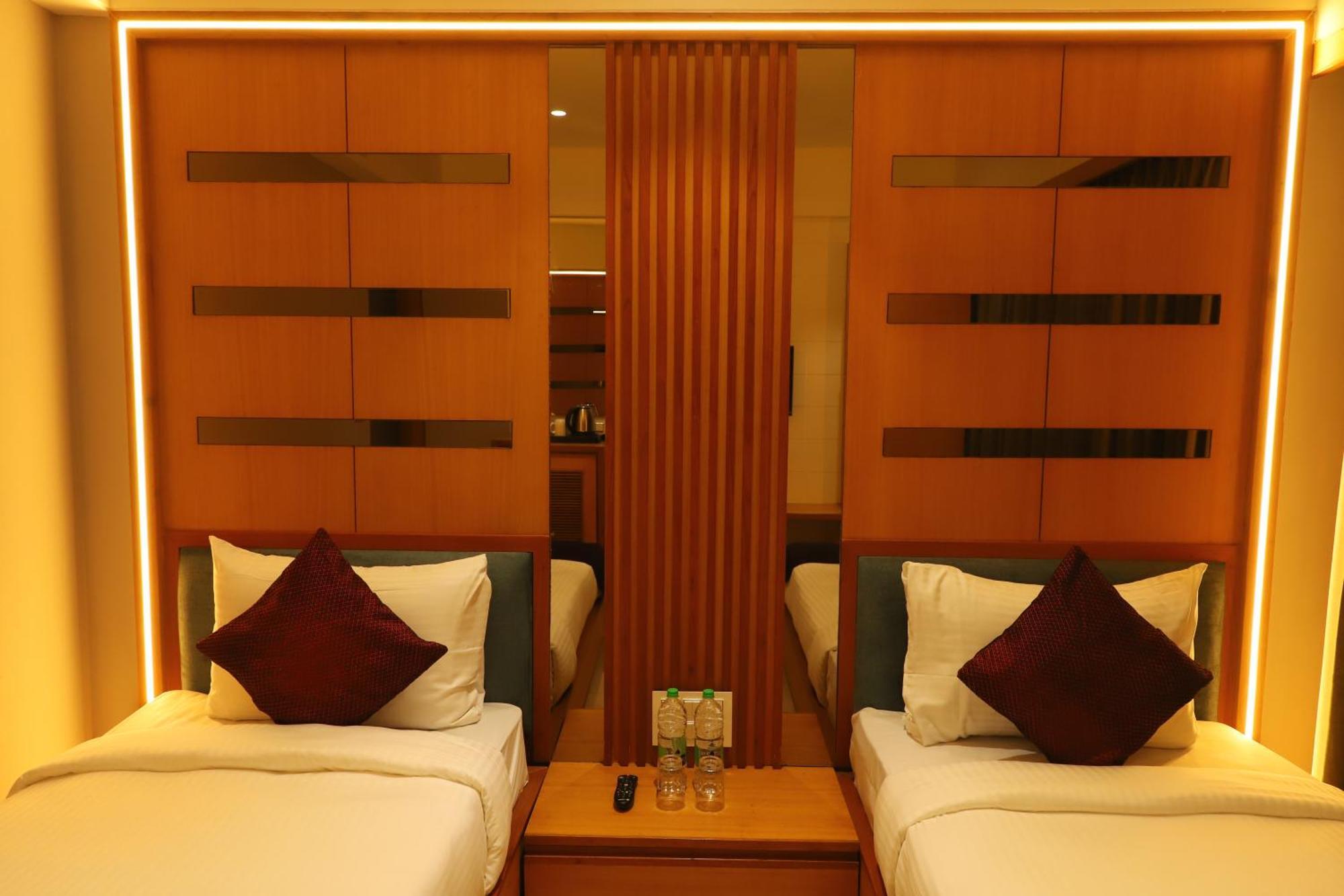 Alba Inn, Vijay Nagar Indore Extérieur photo
