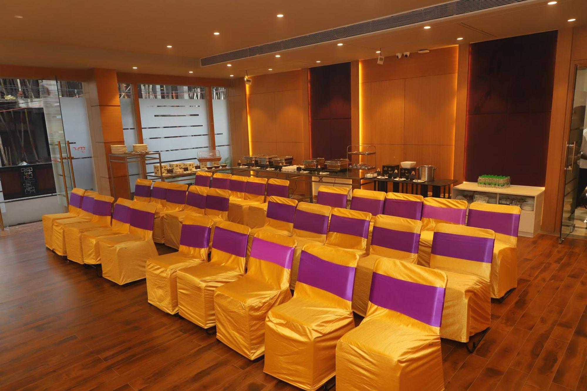 Alba Inn, Vijay Nagar Indore Extérieur photo